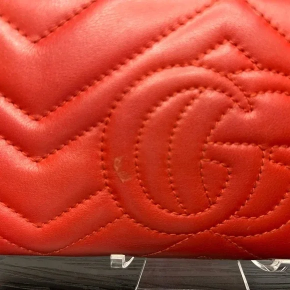 🔥 GUCCI
Calfskin GG Marmont Zip Around Wallet Hibiscus Red - Picture 10 of 14